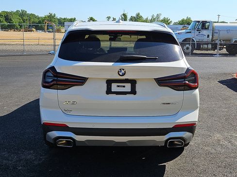 Used 2023 BMW X3 xDrive30i w/ Premium Package w/ZPA AWD/4WD image 5