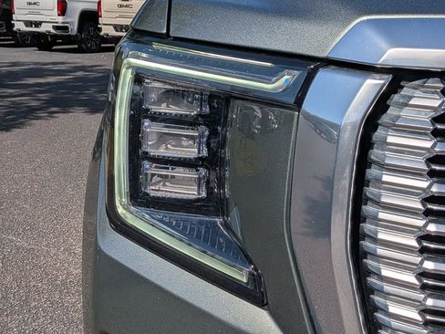 Used 2024 GMC Yukon Denali w/ Max Trailering Package AWD/4WD image 10
