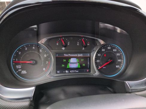 Used 2023 Chevrolet Traverse RS w/ LPO, Floor Liner Package AWD/4WD image 13