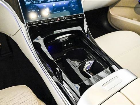 New 2026 Mercedes-Benz C 300 4MATIC Sedan image 13