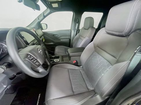 Used 2026 Nissan Frontier SV w/ Tow Package AWD/4WD image 20