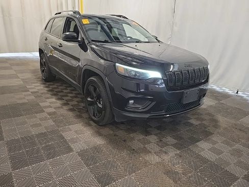 Used 2022 Jeep Cherokee Latitude Lux w/ Sun & Sound Group AWD/4WD image 6