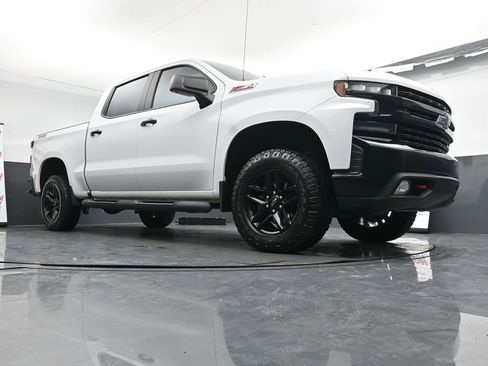 Used 2021 Chevrolet Silverado 1500 LT Trail Boss image 32