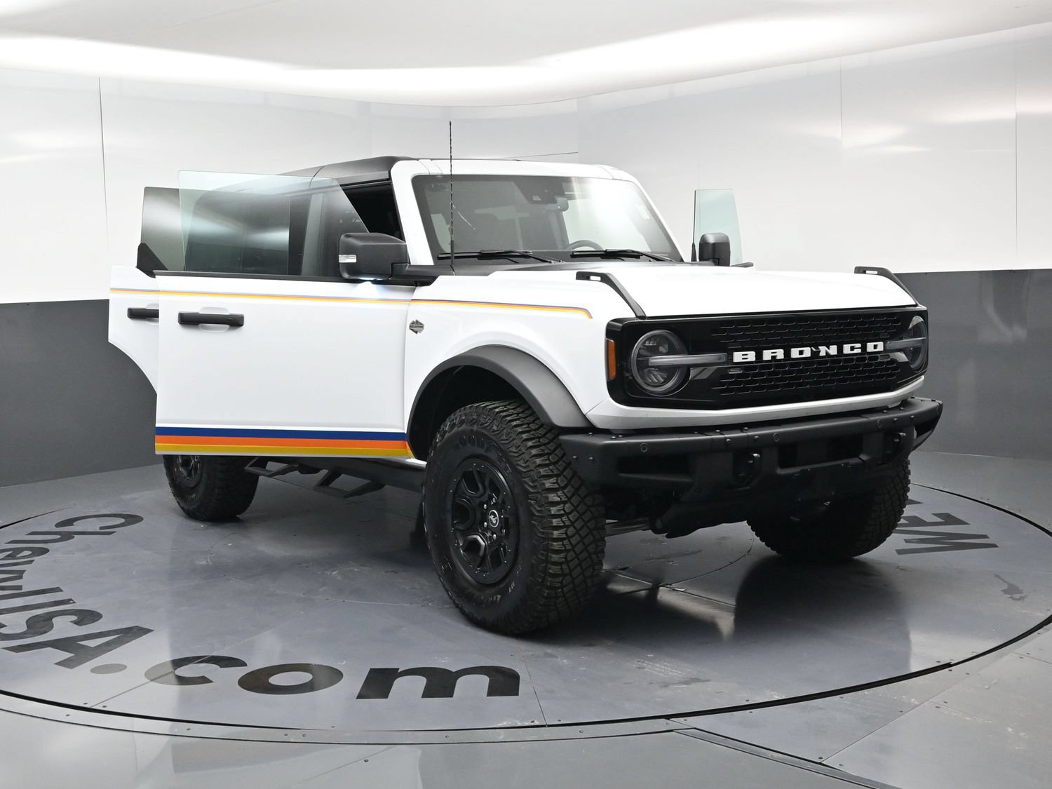 Used 2024 Ford Bronco Wildtrak AWD/4WD image 23