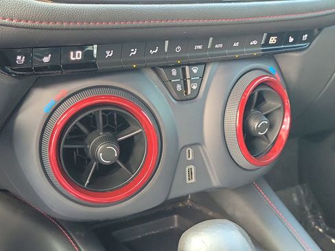 Used 2020 Chevrolet Blazer RS image 26