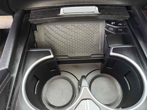 Used 2021 Mercedes-Benz GLE 350 4MATIC image 76