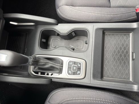 New 2026 Nissan Frontier SV image 22