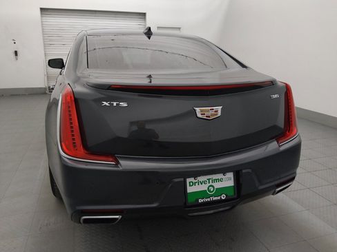 Used 2018 Cadillac XTS Luxury FWD image 6