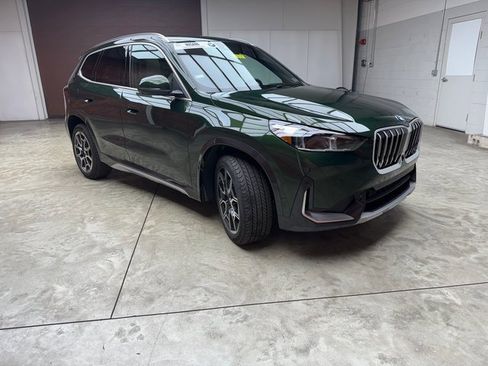 Certified 2025 BMW X1 xDrive28i w/ Technology Package image 7