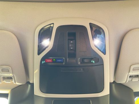 Certified 2025 Subaru Outback Limited image 27