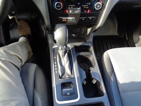 Used 2018 Ford Escape SE w/ Ford Safe & Smart Package image 23