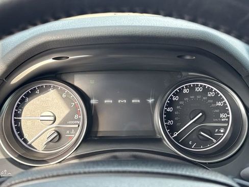 Used 2024 Toyota Camry SE image 16