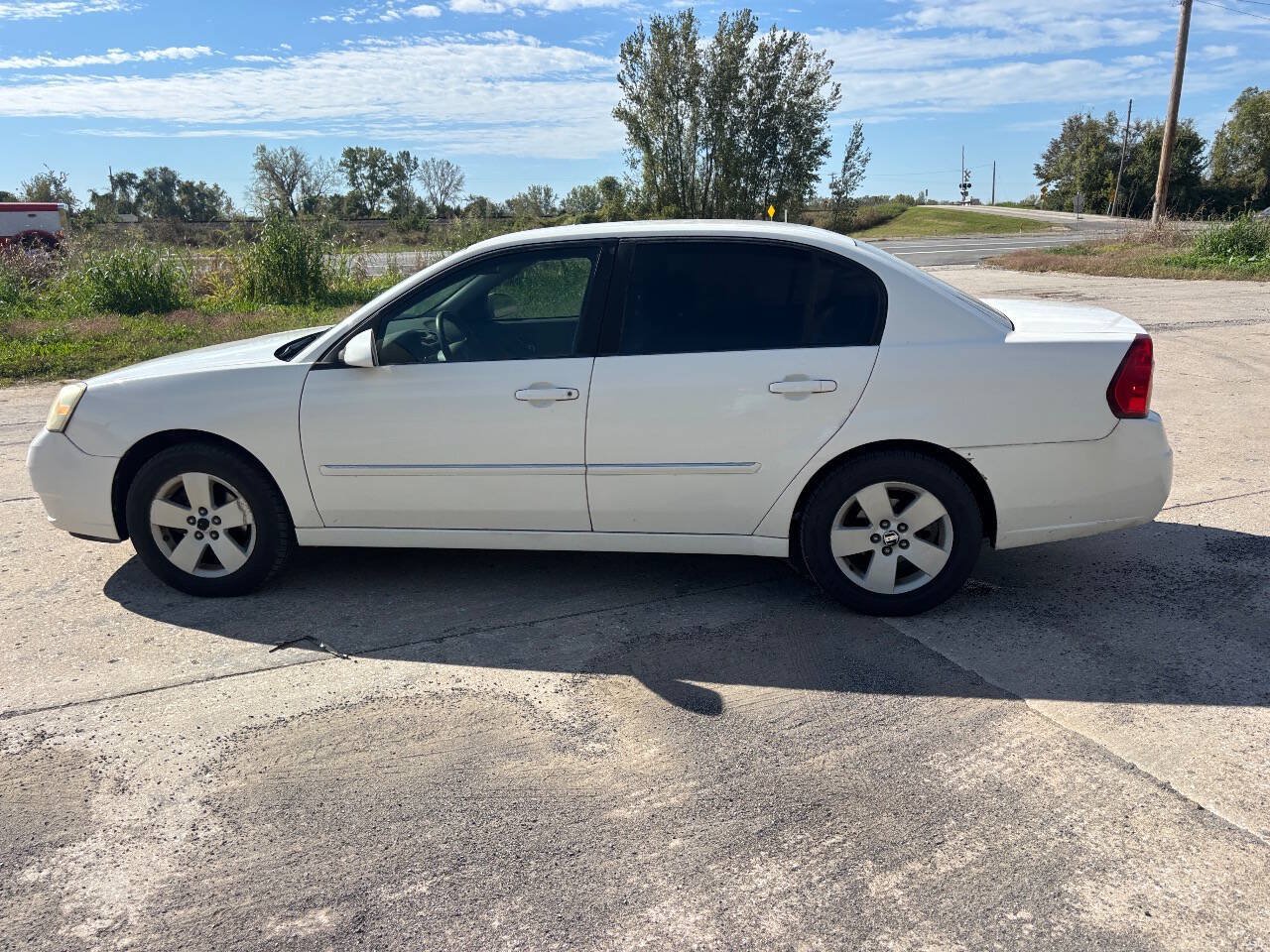 Used 2006 Chevrolet Malibu LT FWD image 8