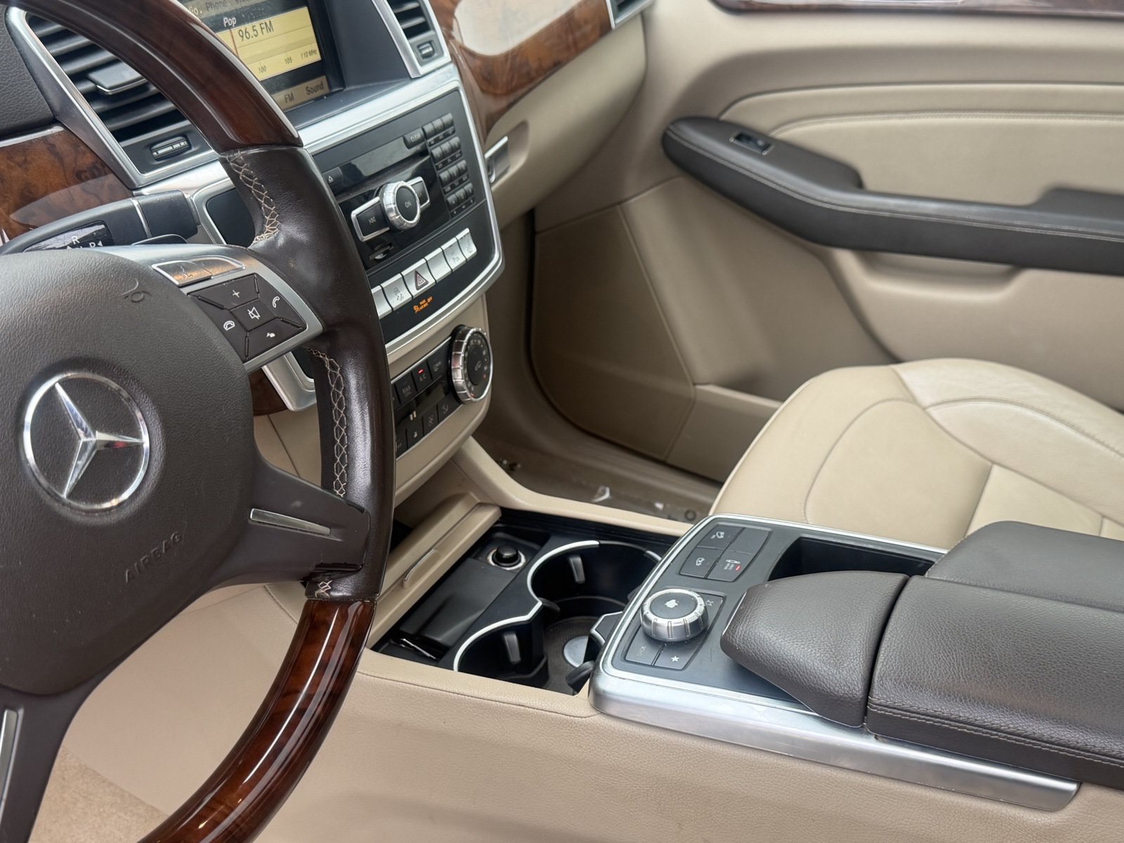 Used 2012 Mercedes-Benz ML 350 BlueTEC 4MATIC image 21