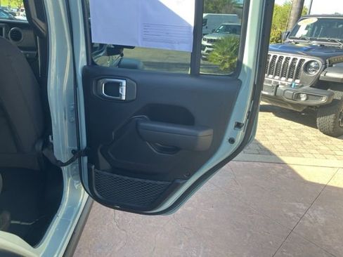 Used 2023 Jeep Wrangler Unlimited w/ Cold Weather Group image 26