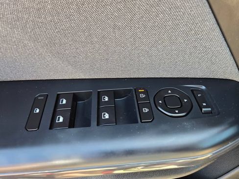 Used 2025 Kia K4 EX FWD image 31