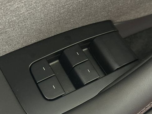 Used 2025 Tesla Model 3 Long Range image 14