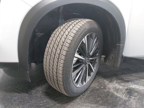 New 2026 Nissan Pathfinder Platinum AWD/4WD image 35