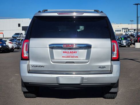 Used 2015 GMC Yukon Denali w/ Touring Package image 4