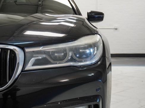 Used 2016 BMW 750i xDrive image 47