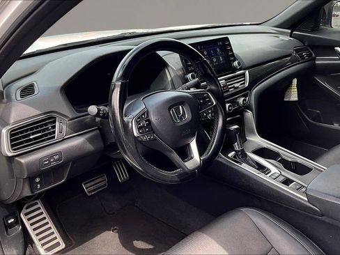 Used 2022 Honda Accord Sport image 13