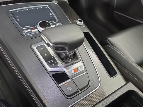 Used 2020 Audi SQ5 Prestige AWD/4WD image 34