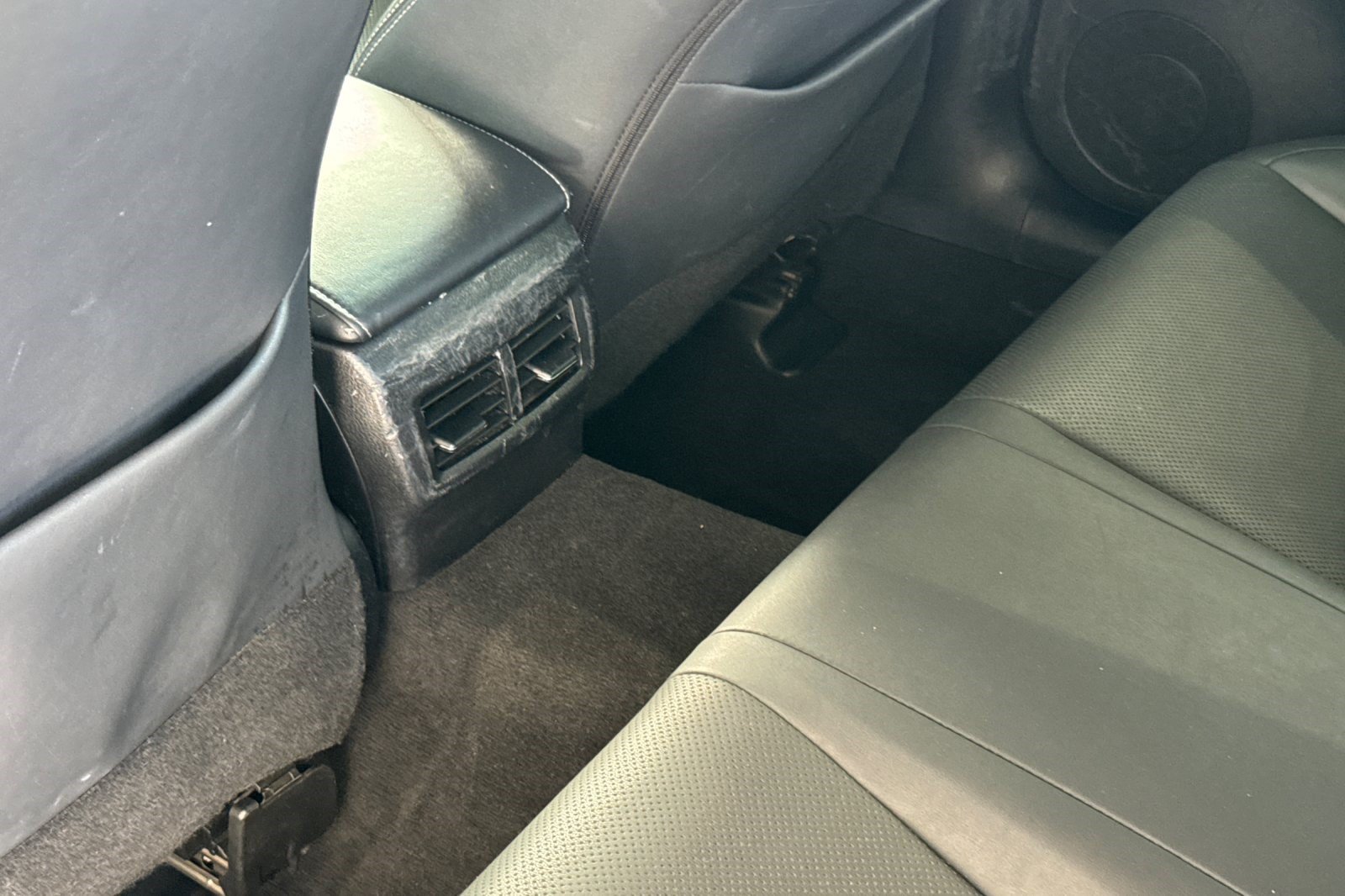 Used 2023 Lexus IS 300 w/ Comfort Package RWD image 16