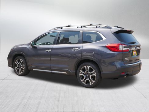 Used 2023 Subaru Ascent Touring AWD/4WD image 5