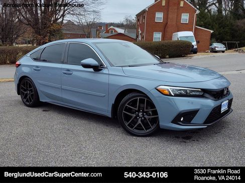 Used 2022 Honda Civic Sport Touring image 1