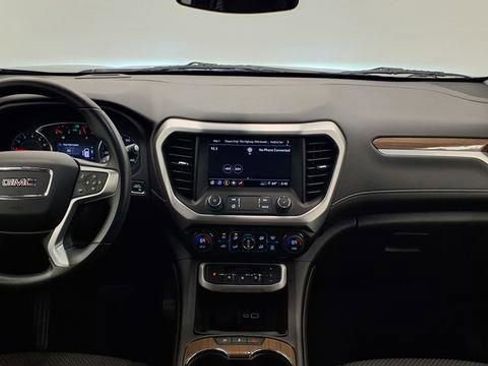 Used 2023 GMC Acadia SLE w/ Driver Convenience Package image 30