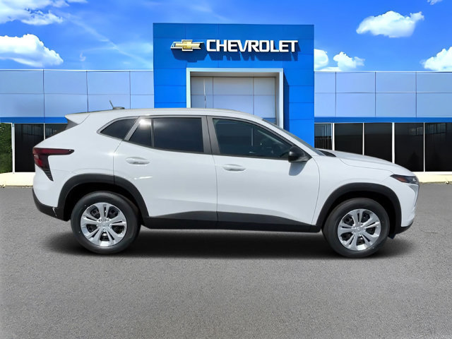 New 2026 Chevrolet Trax LS w/ Driver Confidence Package FWD image 3