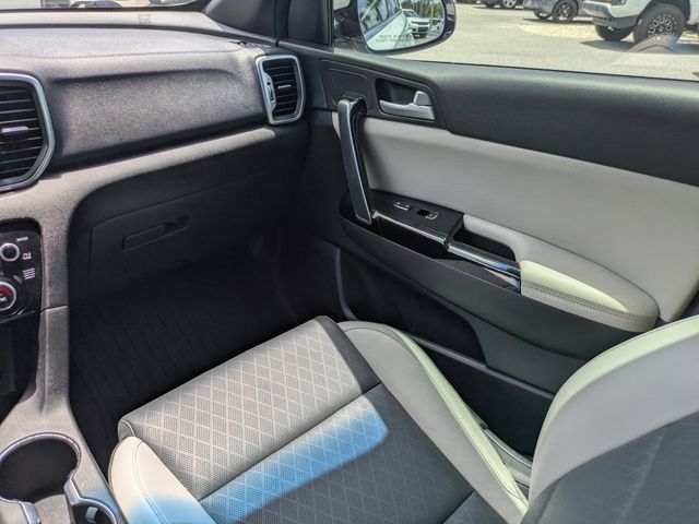 Used 2018 Kia Sportage EX w/ EX Sport Appearance Package FWD image 20