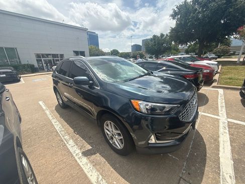 Used 2023 Ford Edge SEL w/ Convenience Package AWD/4WD image 3