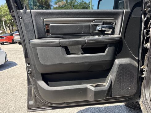 Used 2017 RAM 1500 Sport w/ Black Ram 1500 Sport Group AWD/4WD image 27