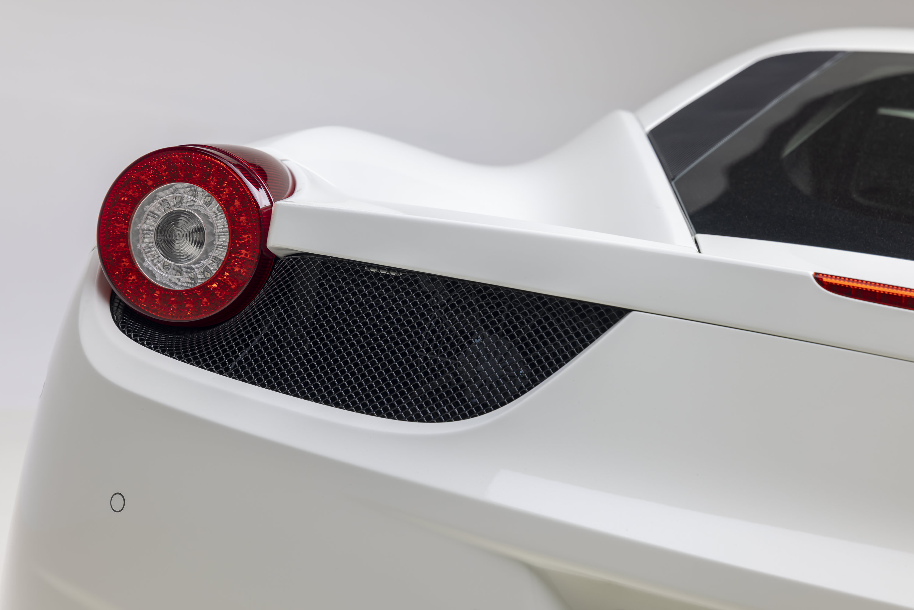 Certified 2014 Ferrari 458 Italia Coupe RWD image 23