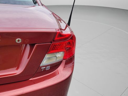 Used 2013 Volvo C70 T5 image 20