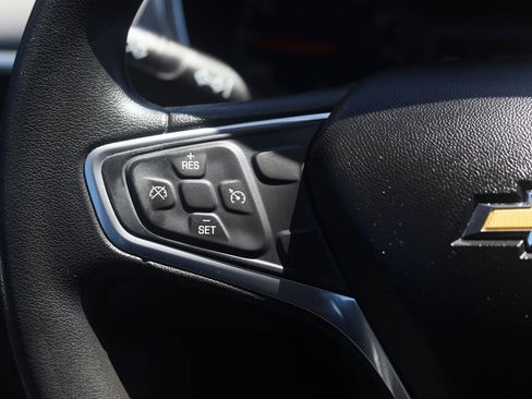 Used 2018 Chevrolet Equinox LS FWD image 14