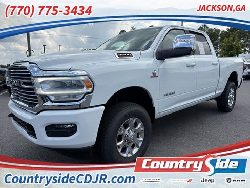 Used 2024 RAM 2500 Laramie AWD/4WD image 1