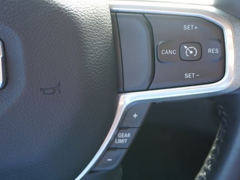 Used 2022 RAM 1500 Laramie image 13