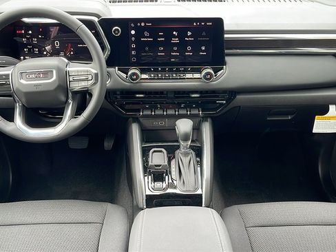 New 2026 GMC Canyon Elevation w/ Convenience Package image 15