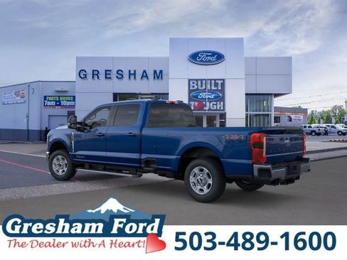 New 2026 Ford F350 XLT w/ XLT Premium Package AWD/4WD image 4