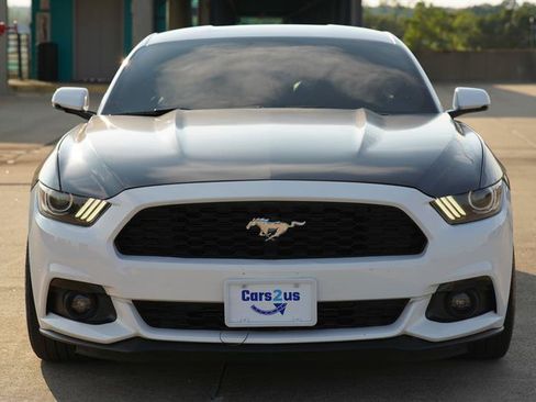 Used 2015 Ford Mustang Coupe RWD image 8