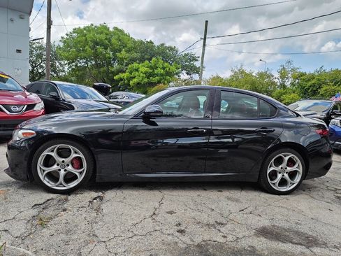 Used 2019 Alfa Romeo Giulia Ti Sport w/ Quick Order Package 22U Sport RWD image 3