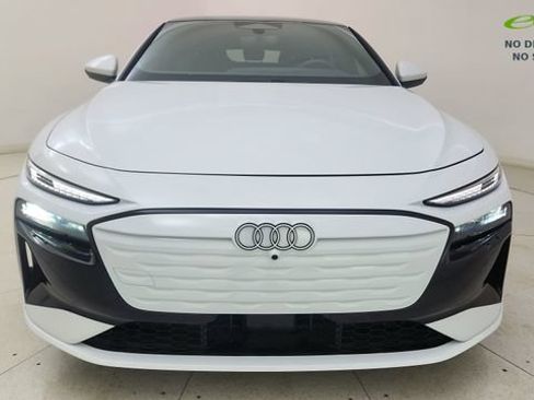 Used 2025 Audi A6 e-tron Premium Plus w/ Premium Plus AWD/4WD image 13