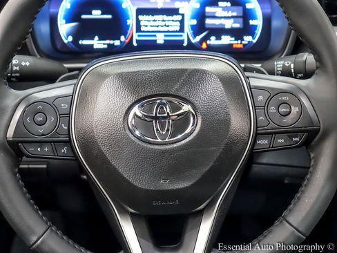 Used 2026 Toyota Corolla XSE FWD image 19