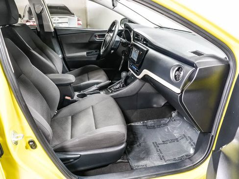 Certified 2017 Toyota Corolla iM w/ Carpet Mat Package FWD image 17