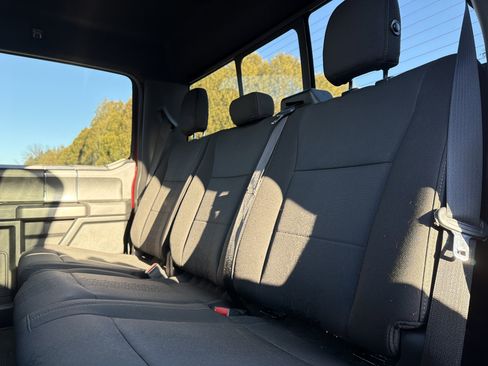 Used 2018 Ford F150 XLT w/ Equipment Group 302A Luxury image 30