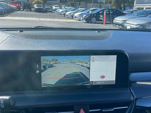 Used 2025 Kia Seltos S image 17