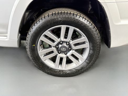 Used 2022 Toyota 4Runner TRD Sport RWD image 37