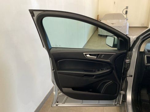 Used 2021 Ford Edge SEL image 15